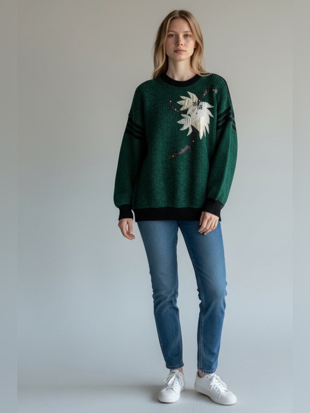 Vintage Essence Green Knit Floral Pattern Sweater Women Size Small Made In USA